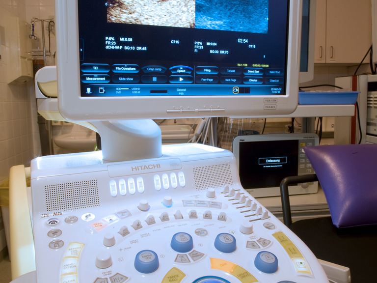 Ultraschallgerät - Immanuel Herzzentrum Brandenburg in Bernau bei Berlin - Technische Ausstattung