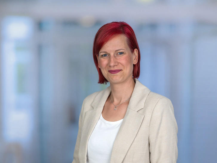 [Translate to Polnisch:]  Fanni Mehner Pflegerische Bereichsleitung Station 2 – IMC, Assistentin der Pflegedirektion - Immanuel Herzzentrum Brandenburg in Bernau bei Berlin