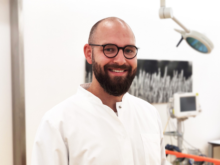 Immanuel Klinikum Bernau - MHB-Student Simon Seitz erhält das Otto-Hess-Promotionsstipendium der DGK 